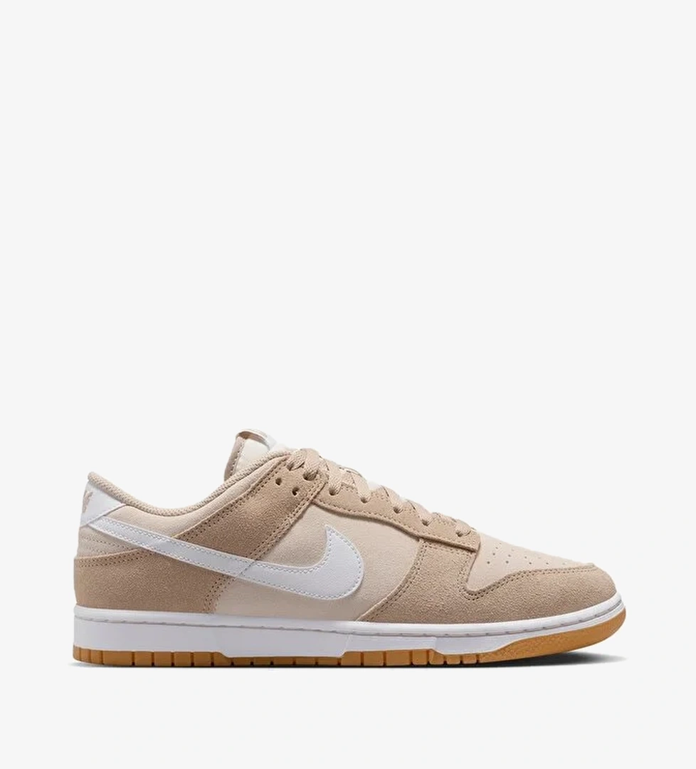 Nike Nike Dunk Low Retro SE model görseli