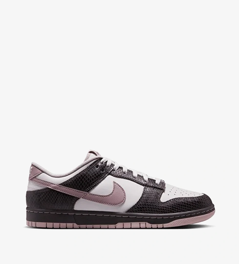Nike Dunk Low SE