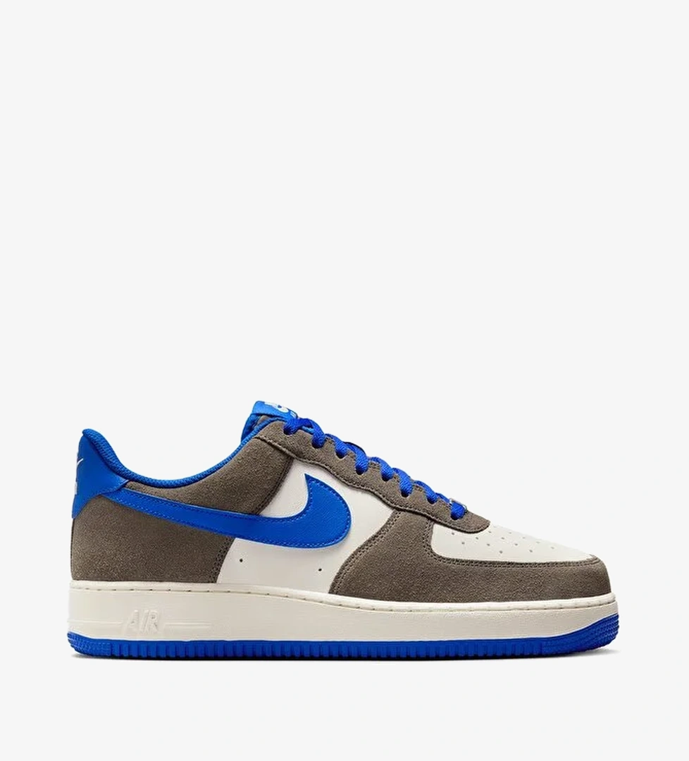 Nike Air Force 1 '07 LV8