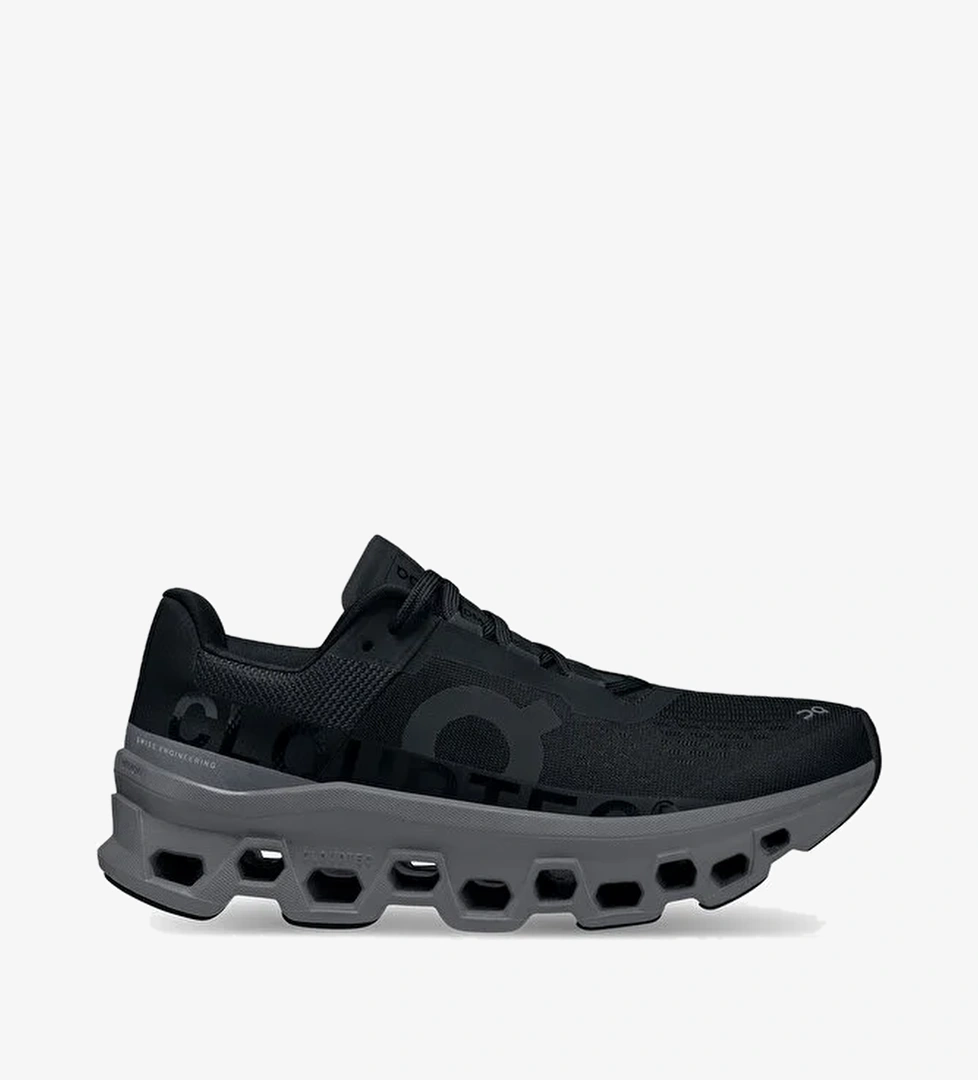 On On Cloudmonster model görseli