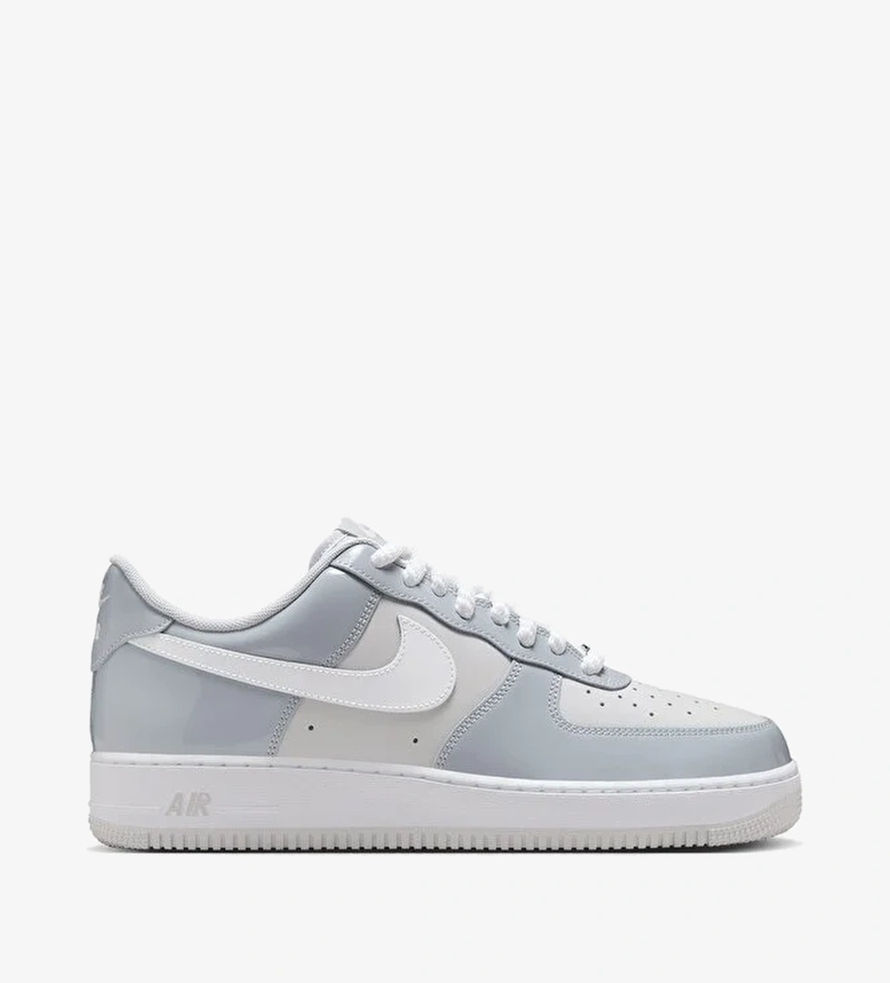 Nike Air Force 1 '07 LV8 - Görsel 1