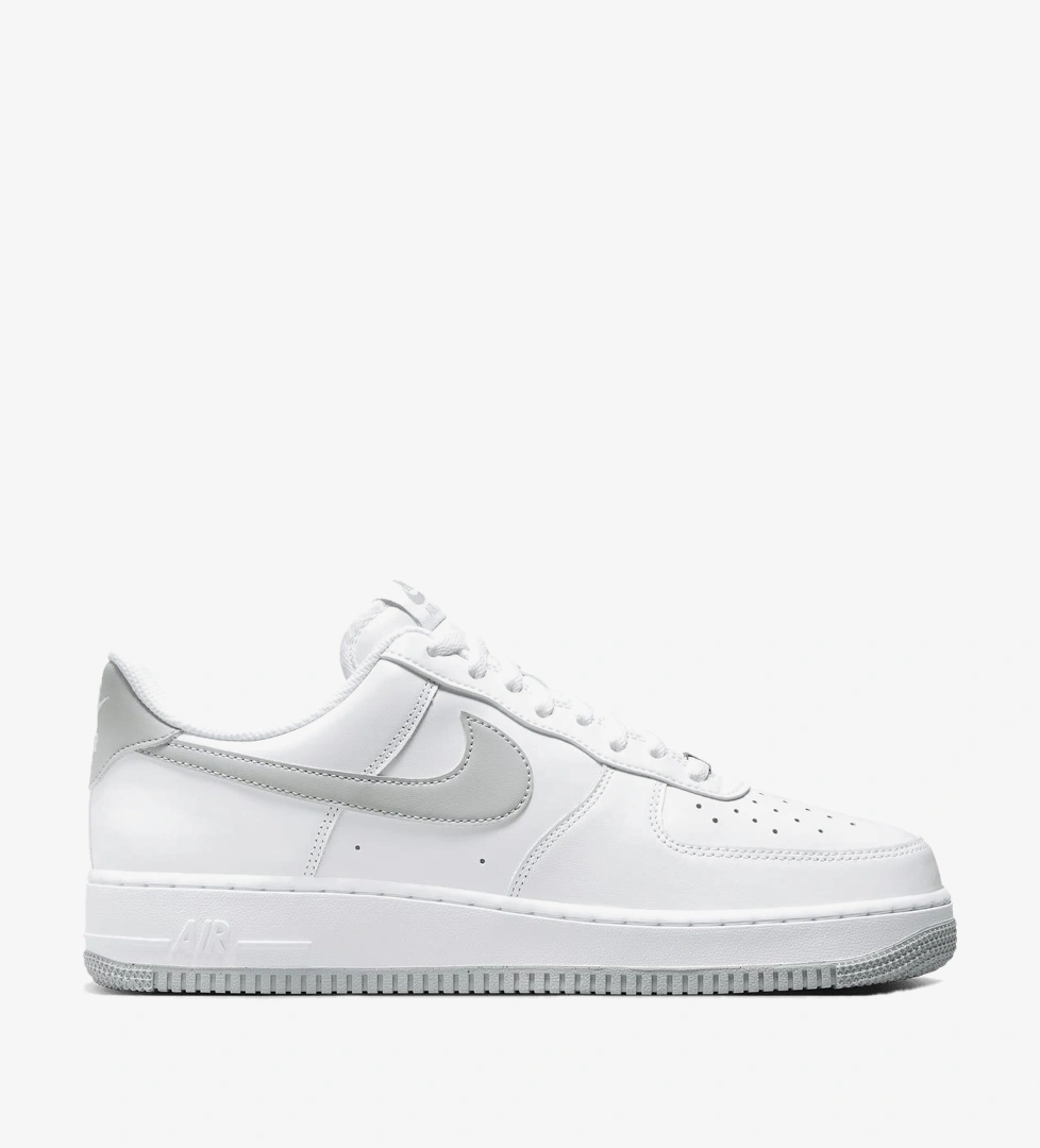 Nike Air Force 1 '07