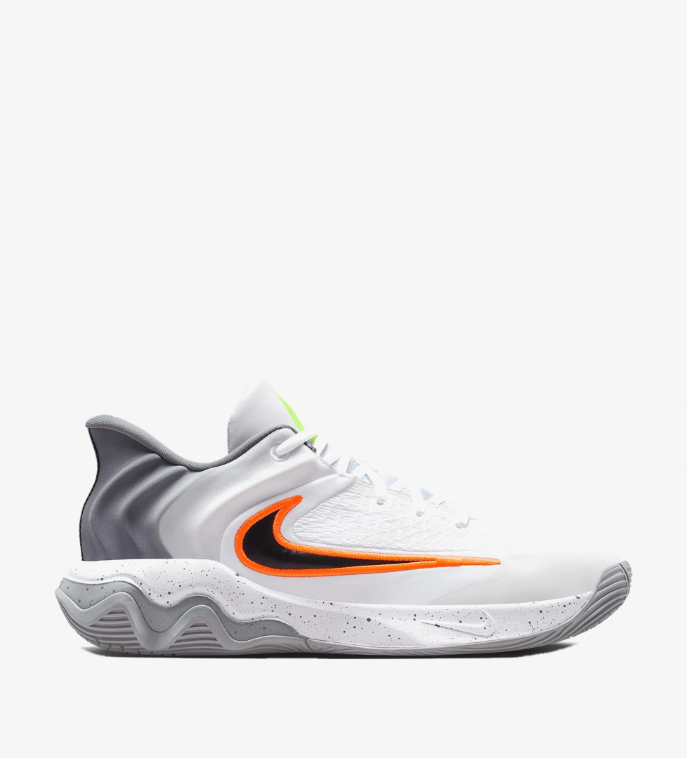 Nike Giannis Immortality 4