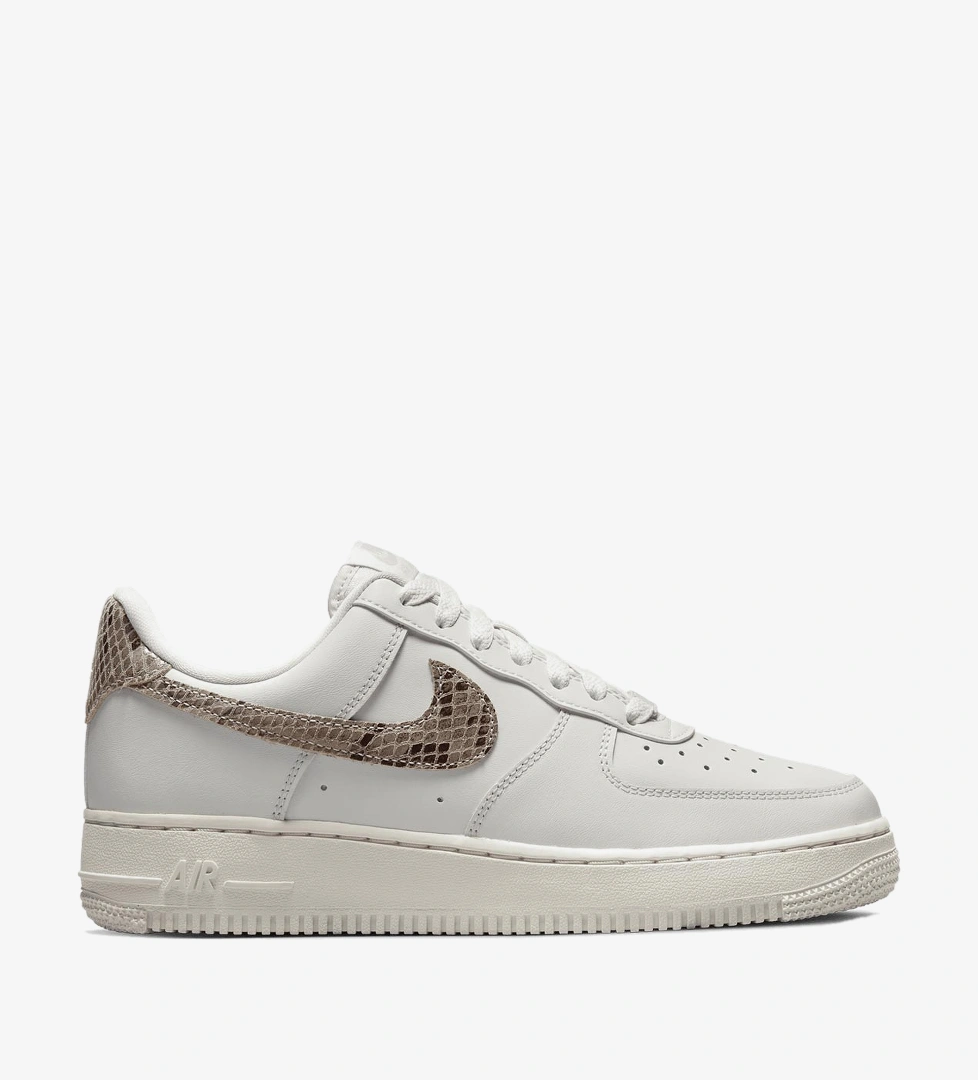 Nike Air Force 1 '07