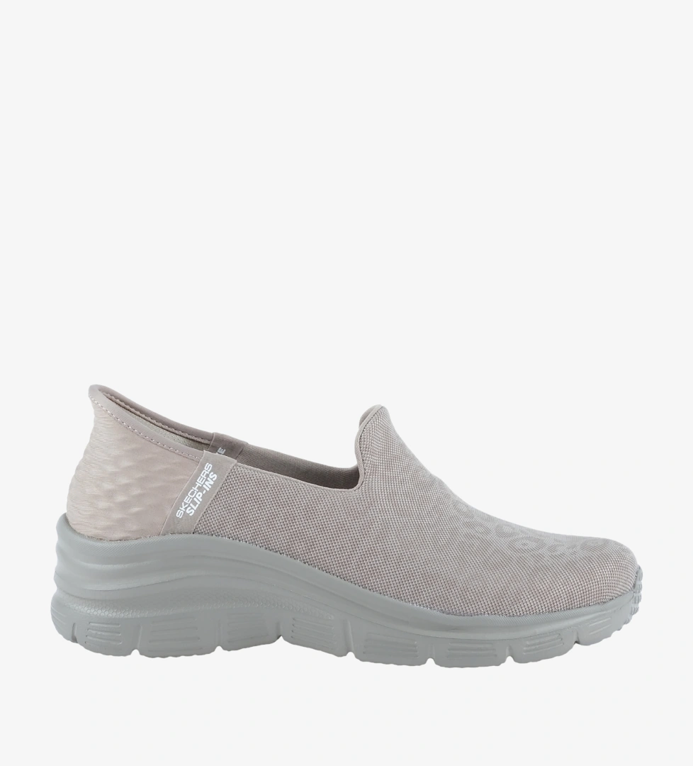 Skechers Fashion Fit Kadın Bej Yürüyüş Ayakkabısı (896414TK-TPE)