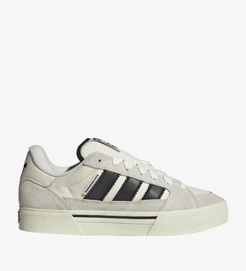 adidas Superskate ST Beyaz Spor Ayakkabı (KH9593)