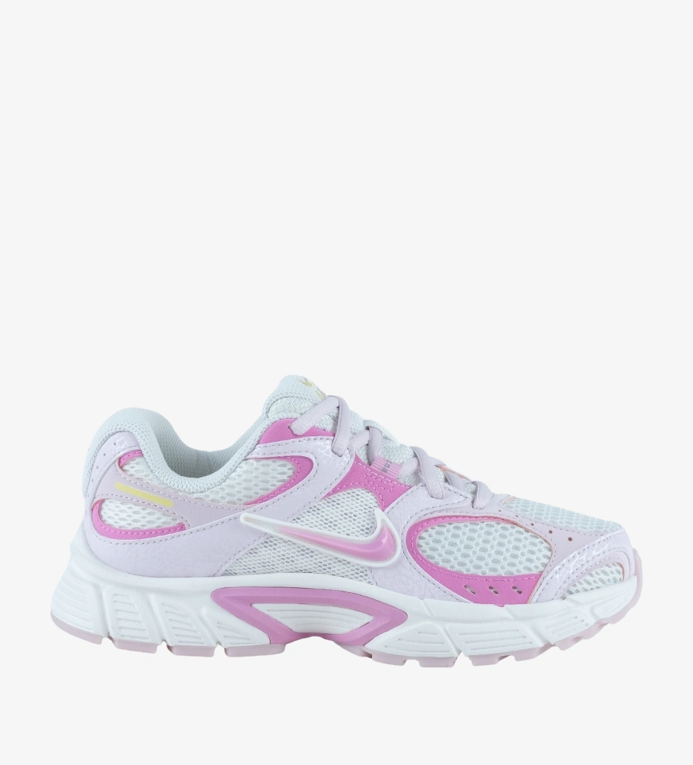Nike V5 RNR Kadın Beyaz Spor Ayakkabı (IV5522-100)