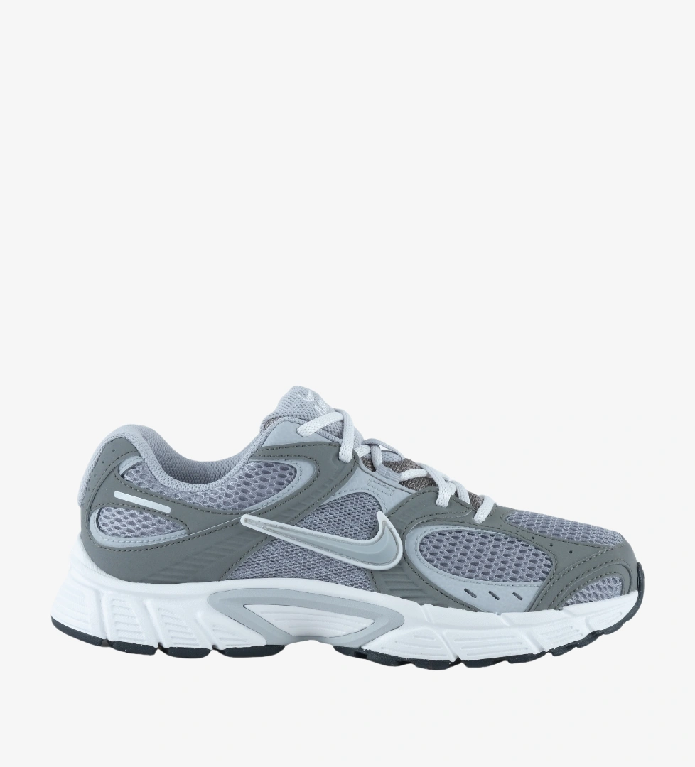 Nike V5 Runner Erkek Gri Spor Ayakkabı (IO7835-004)
