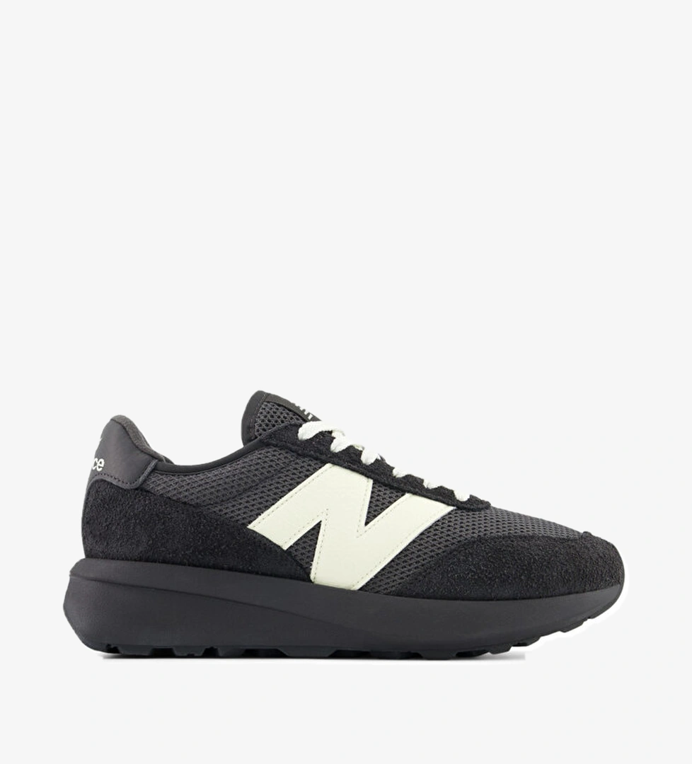 New Balance 370 Siyah Spor Ayakkabı - Görsel 1