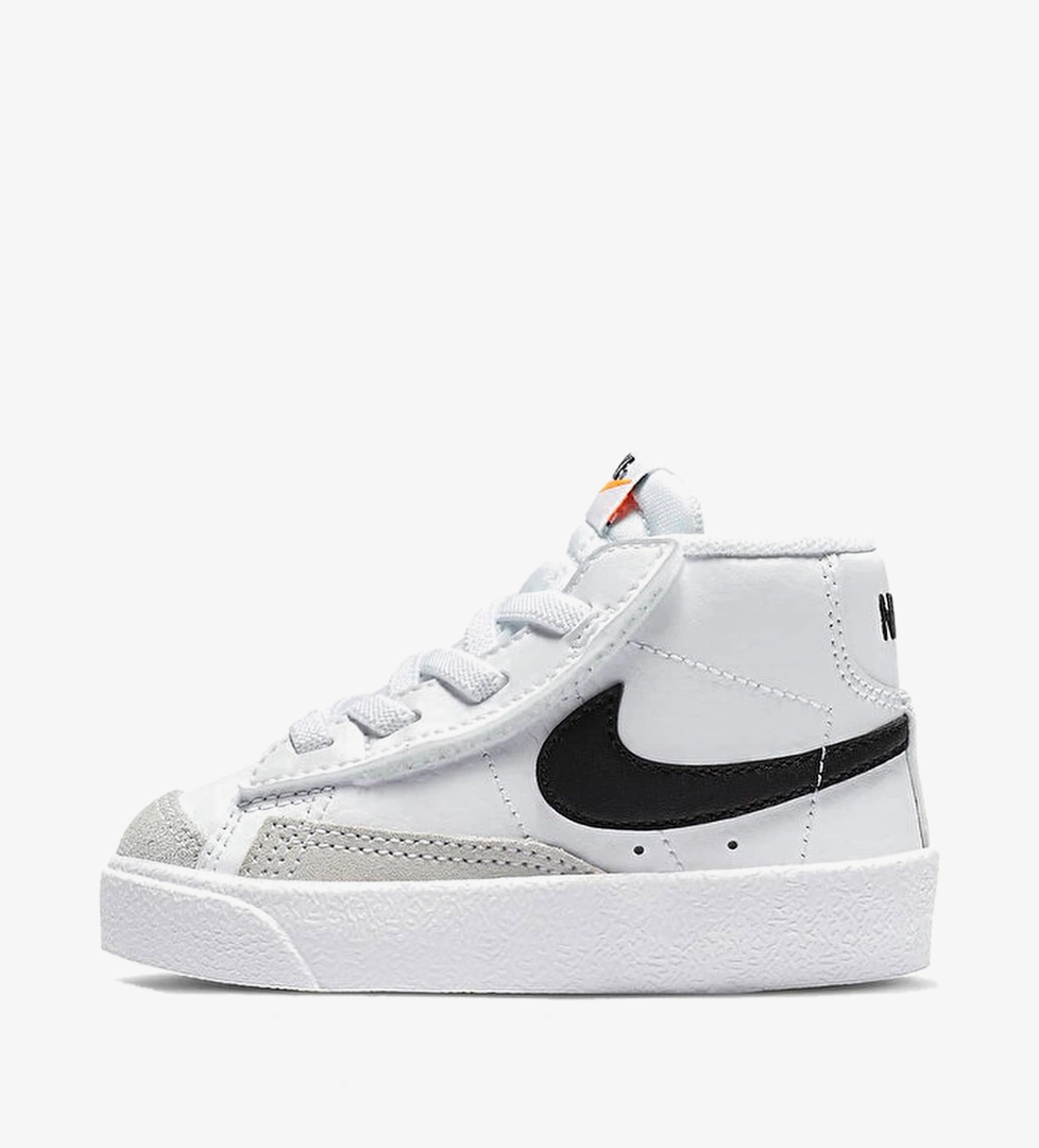 Nike Beyaz Nike Blazer Mid
