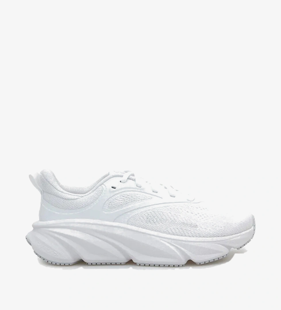 Under Armour Rogue 6 Kadın Beyaz Koşu Ayakkabısı