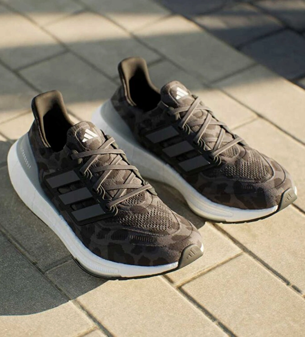 Adidas Adidas Ultraboost Koşu Light Ayakkabısı model görseli