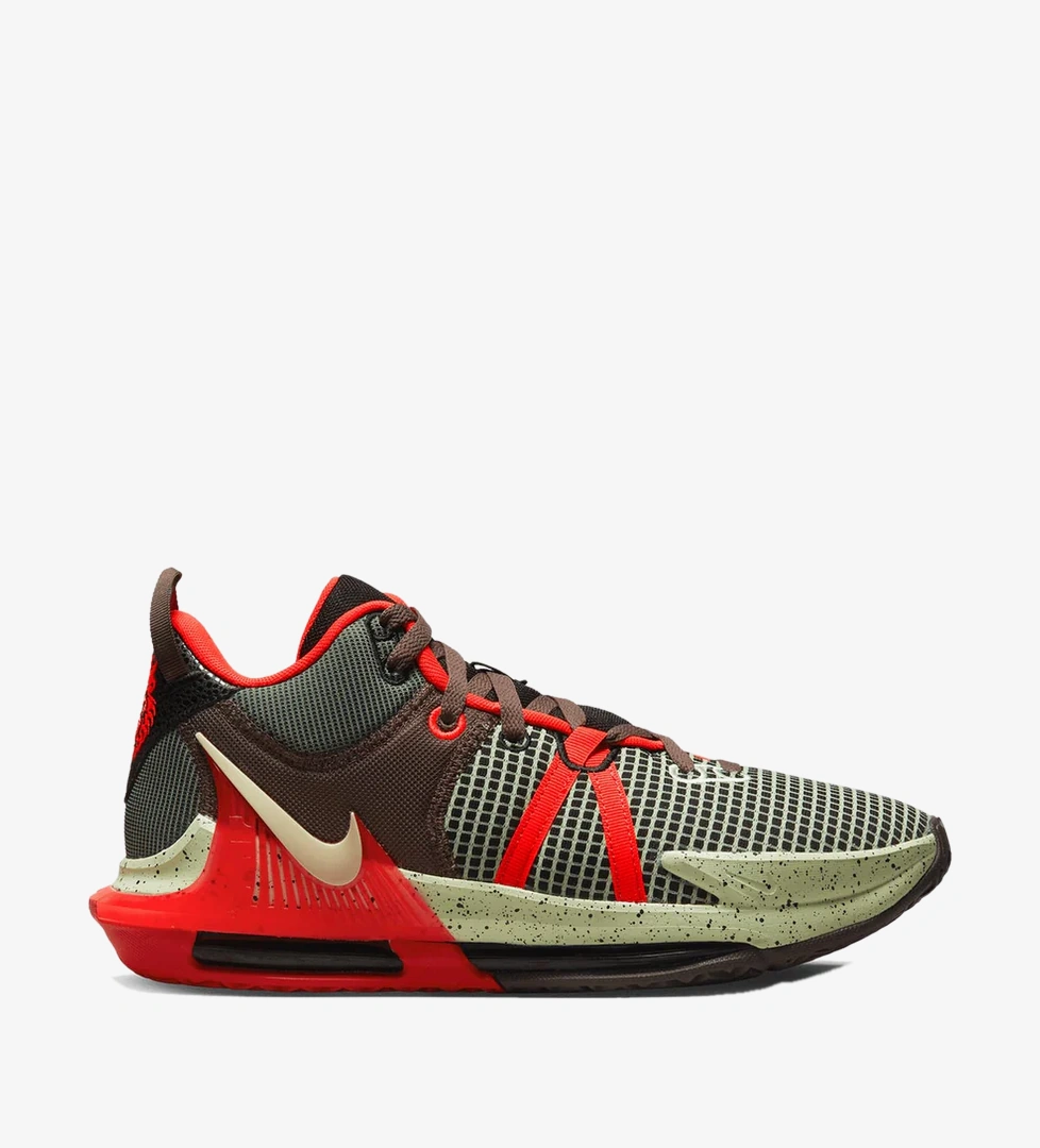 Nike Lebron Witness VII Ürün Listesi