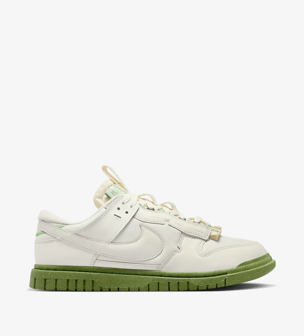 Nike Nike Air Dunk Low Jumbo model görseli