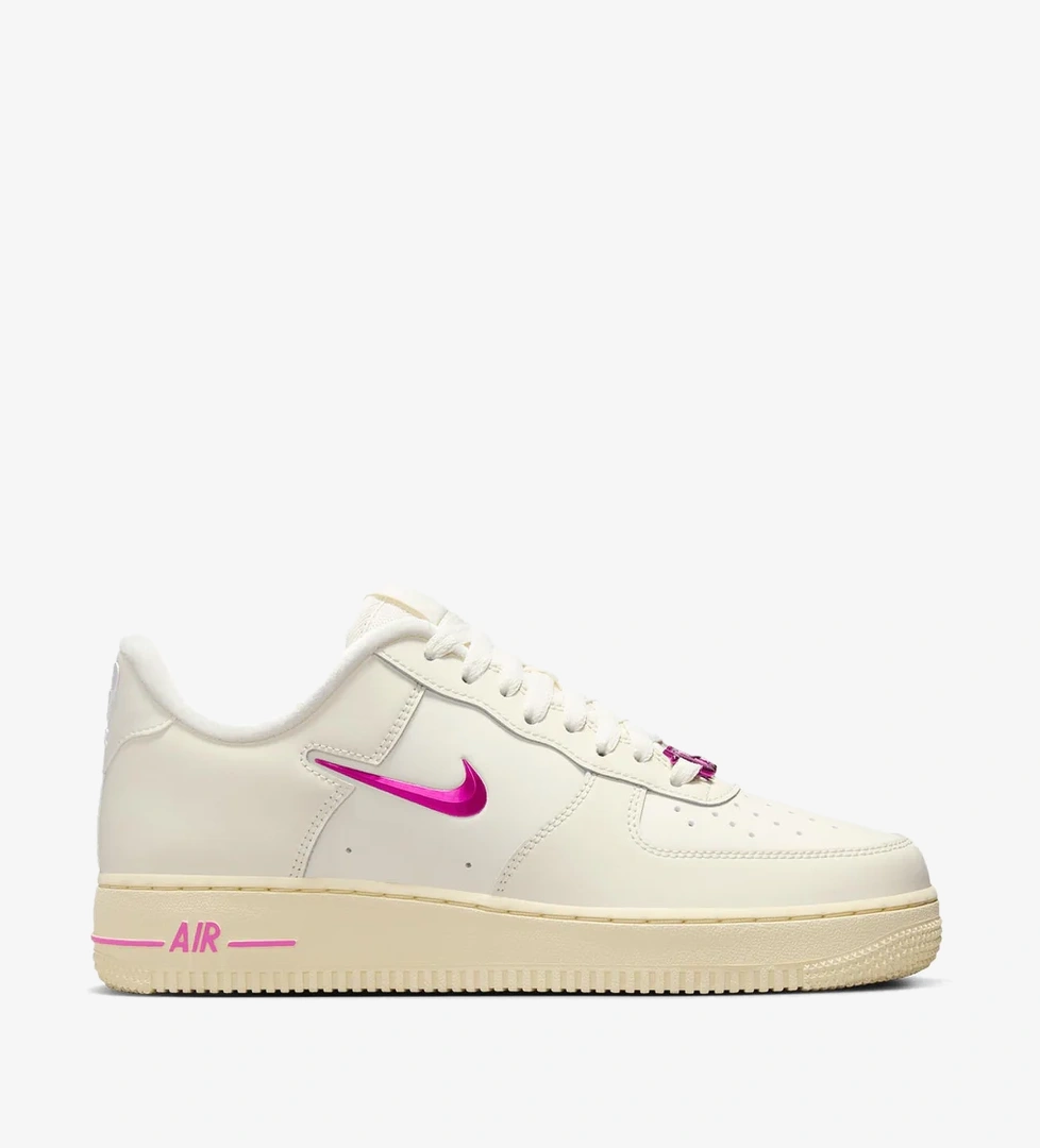 Nike Air Force 1 '07