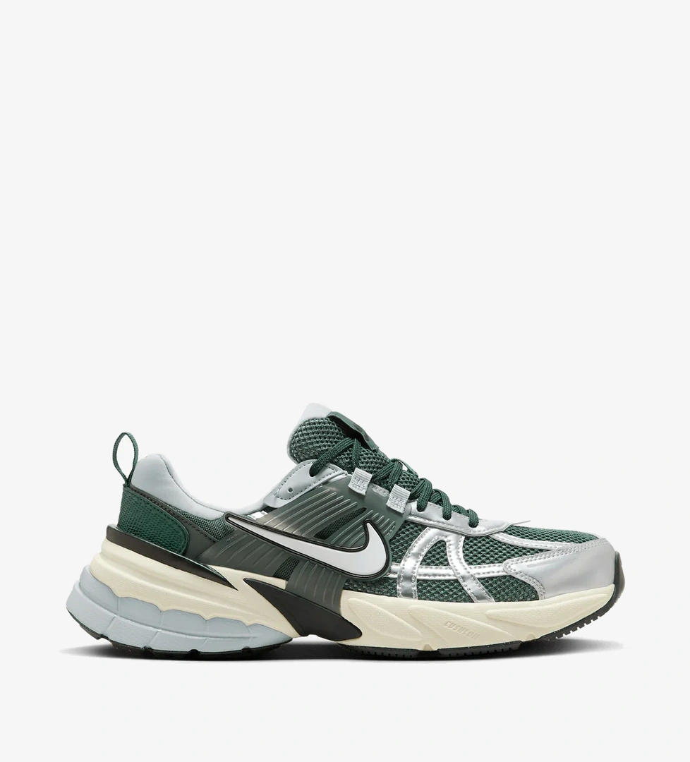 Nike Nike V2k Run model görseli