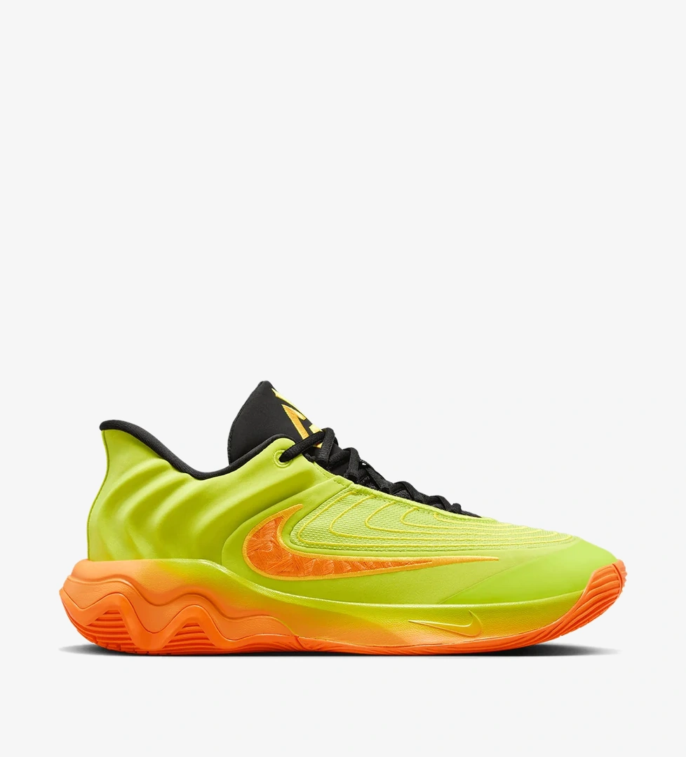 Nike Giannis Immortality 4