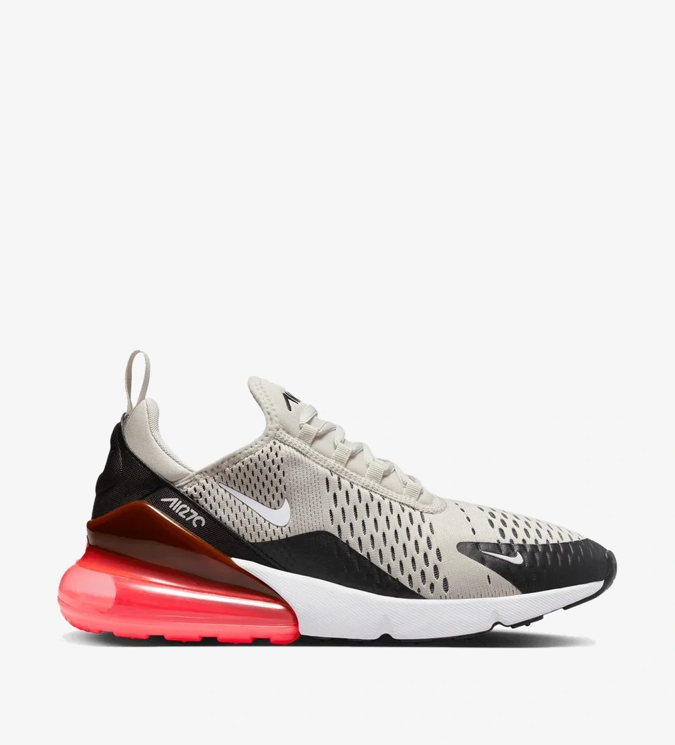 Nike Nike Air Max 270 model görseli