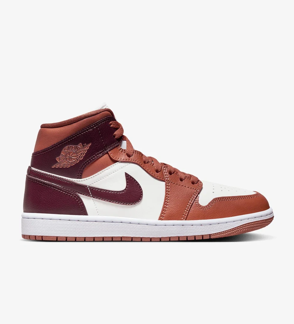Jordan Jordan Air 1 Mid model görseli
