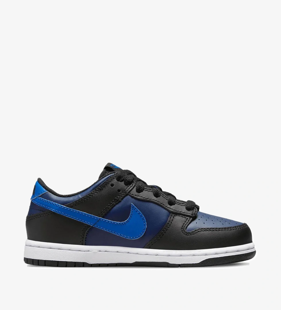 Nike Nike Dunk Low (ps) model görseli