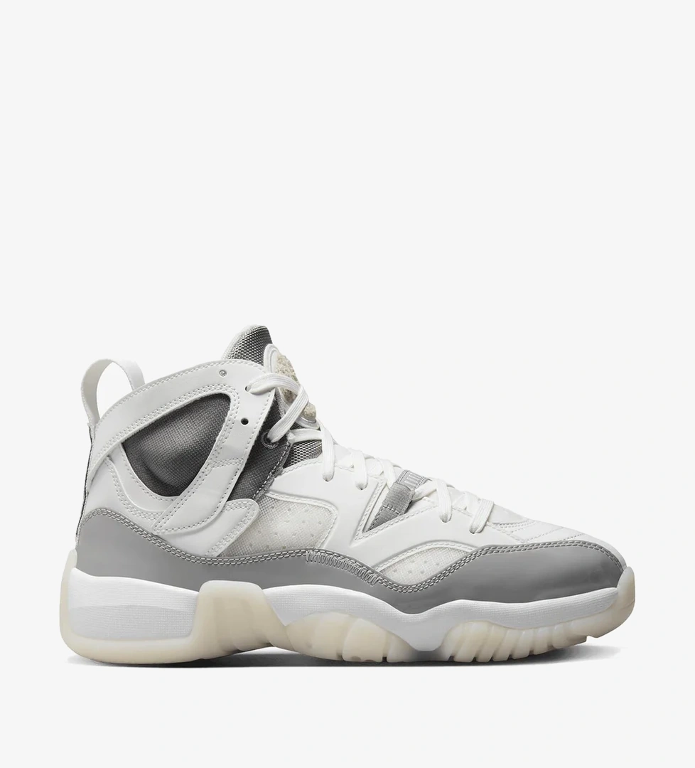 Jordan Wmns Jumpman Two Trey