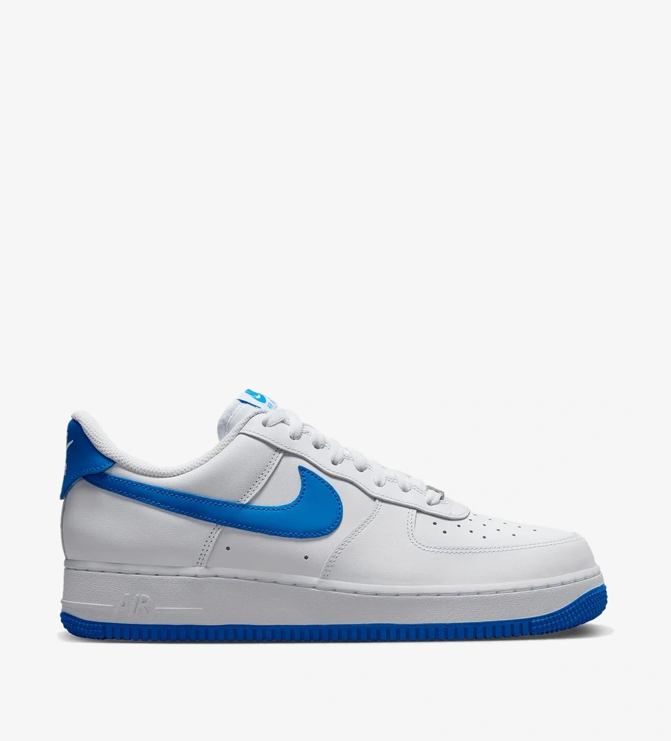Nike Nike Air Force 1 '07 Easyon model görseli