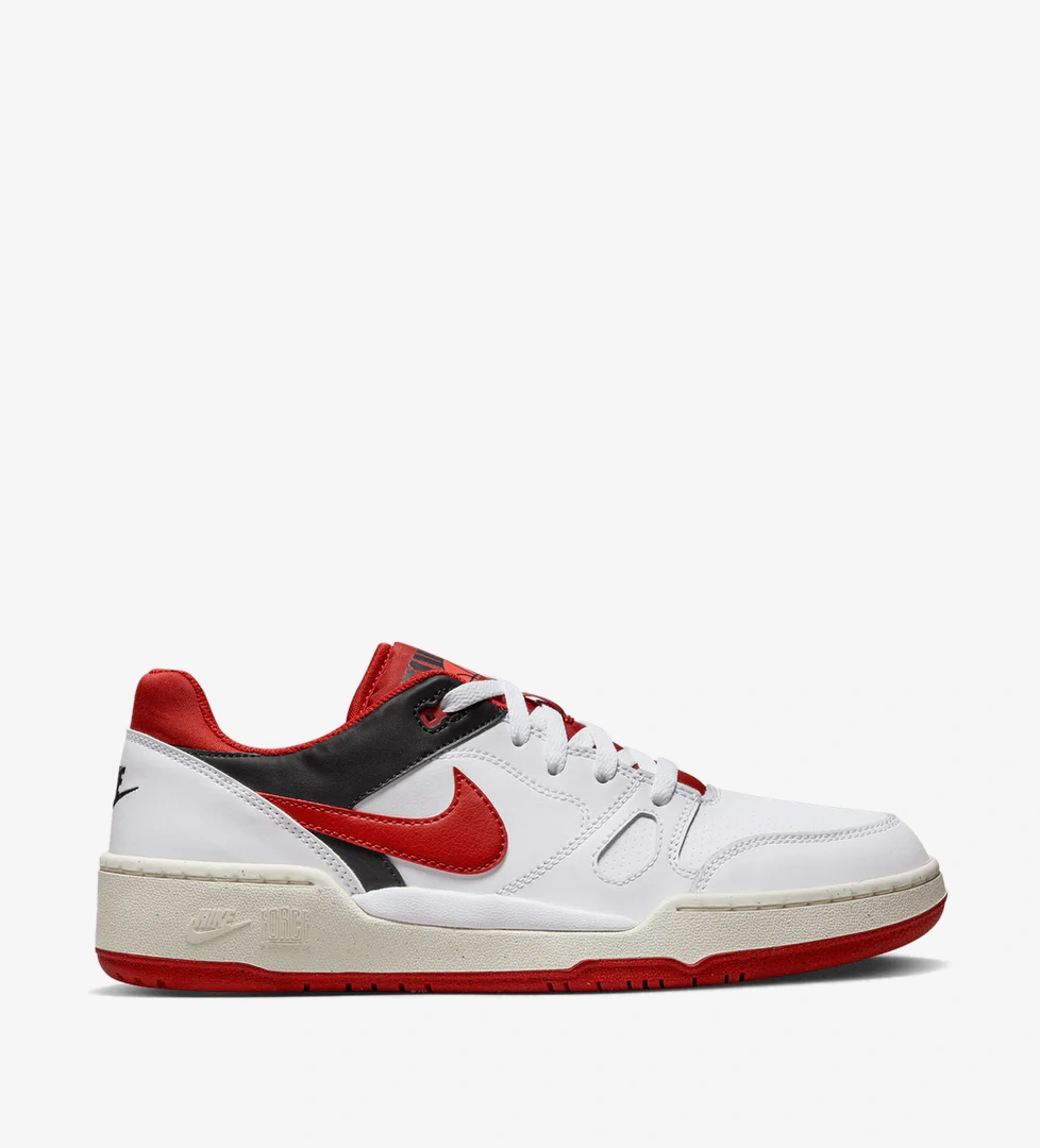 Nike Nike Full Force Lo model görseli