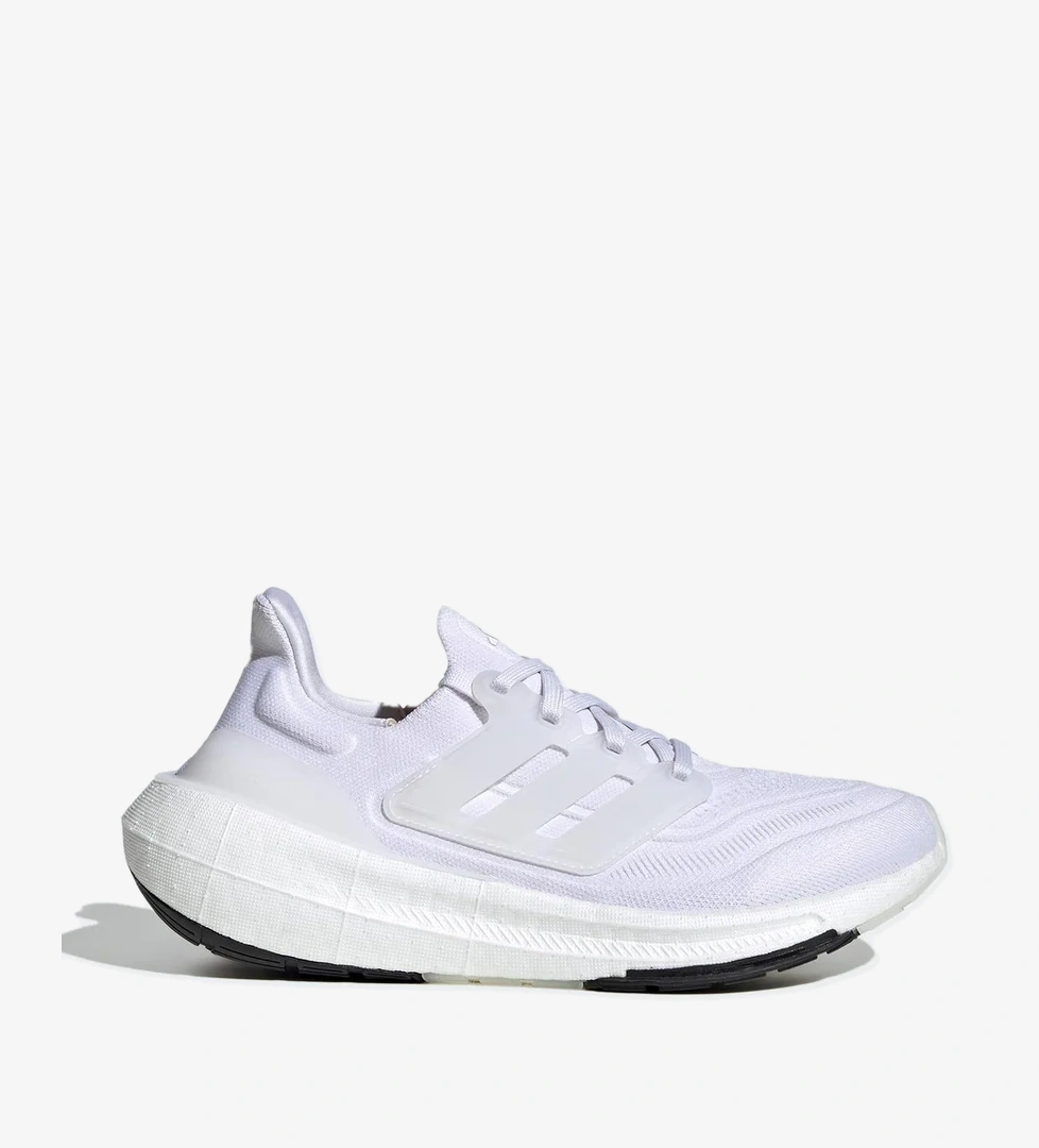 Adidas Adidas Ultraboost Light model görseli