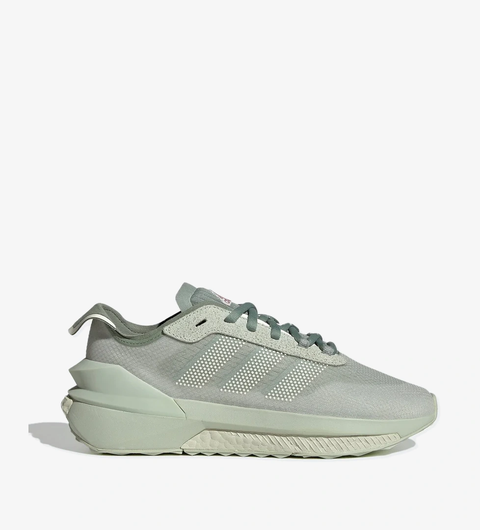 Adidas adidas Avryn model görseli