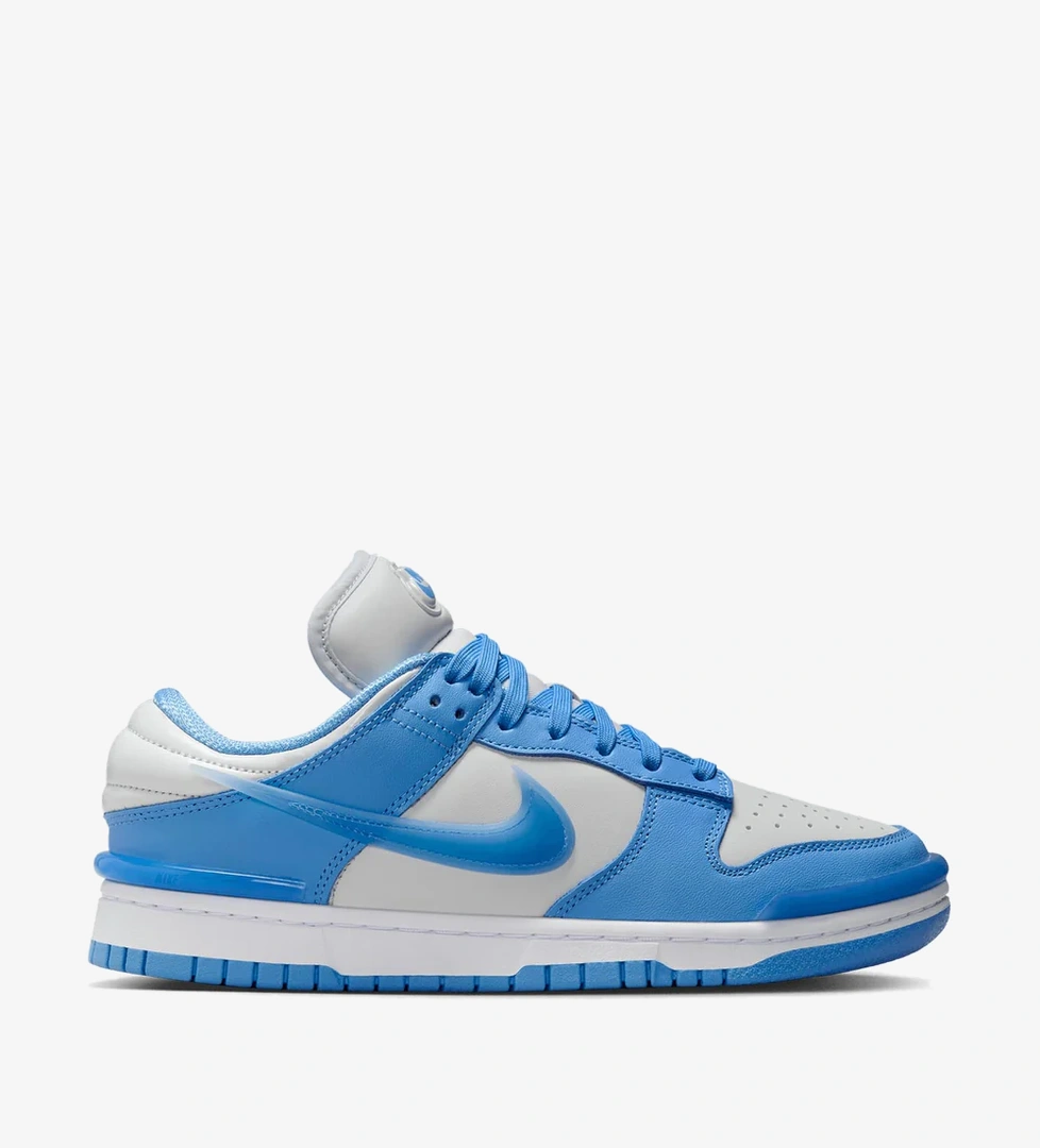 Nike Nike Dunk Low Twist model görseli