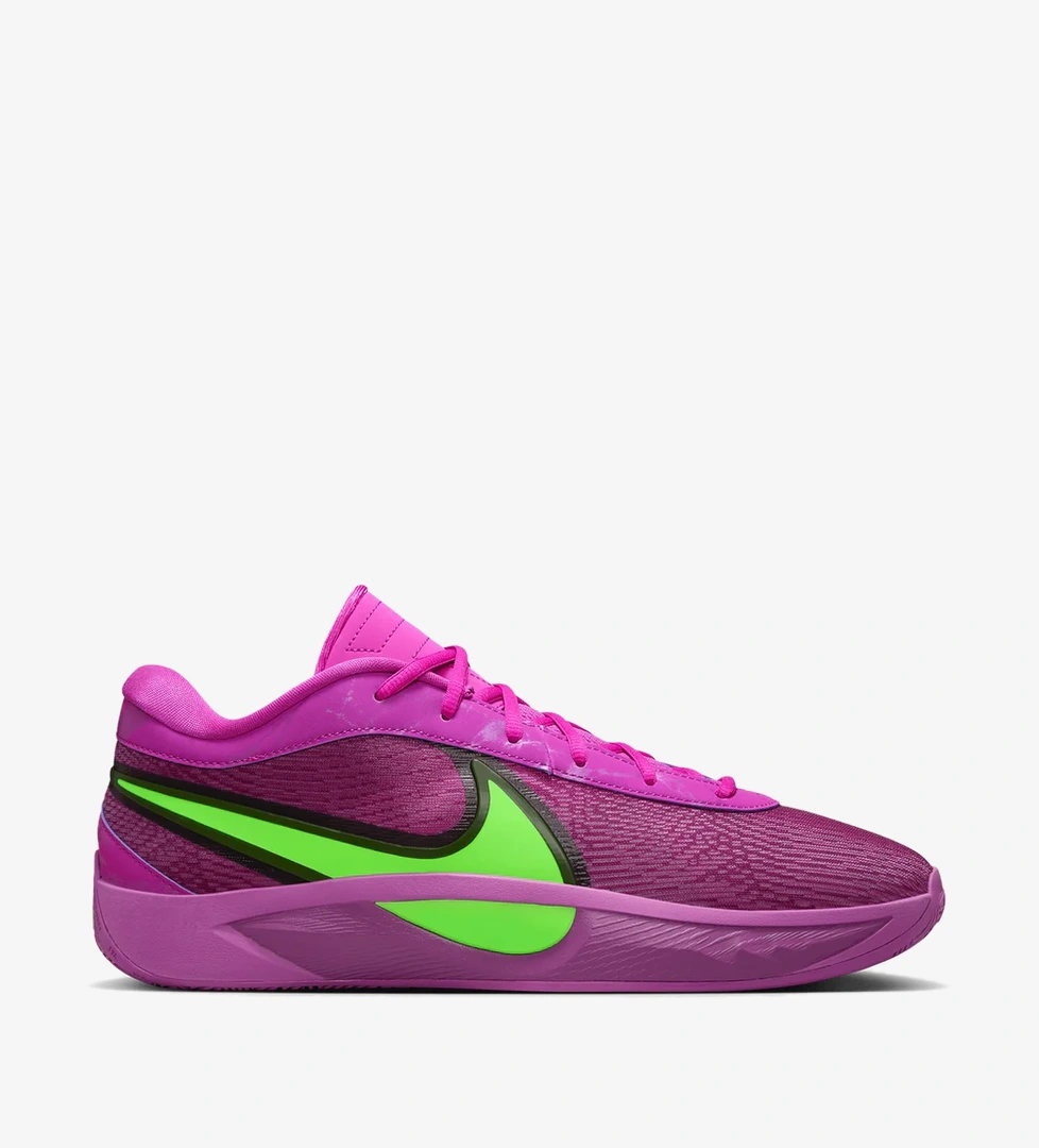 Nike Giannis Freak 6