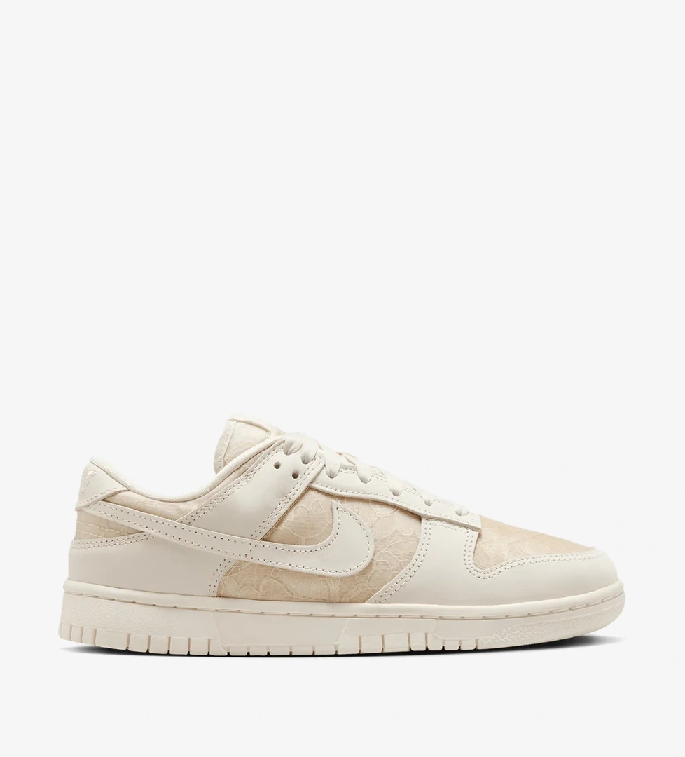 Nike Dunk Low - Görsel 1