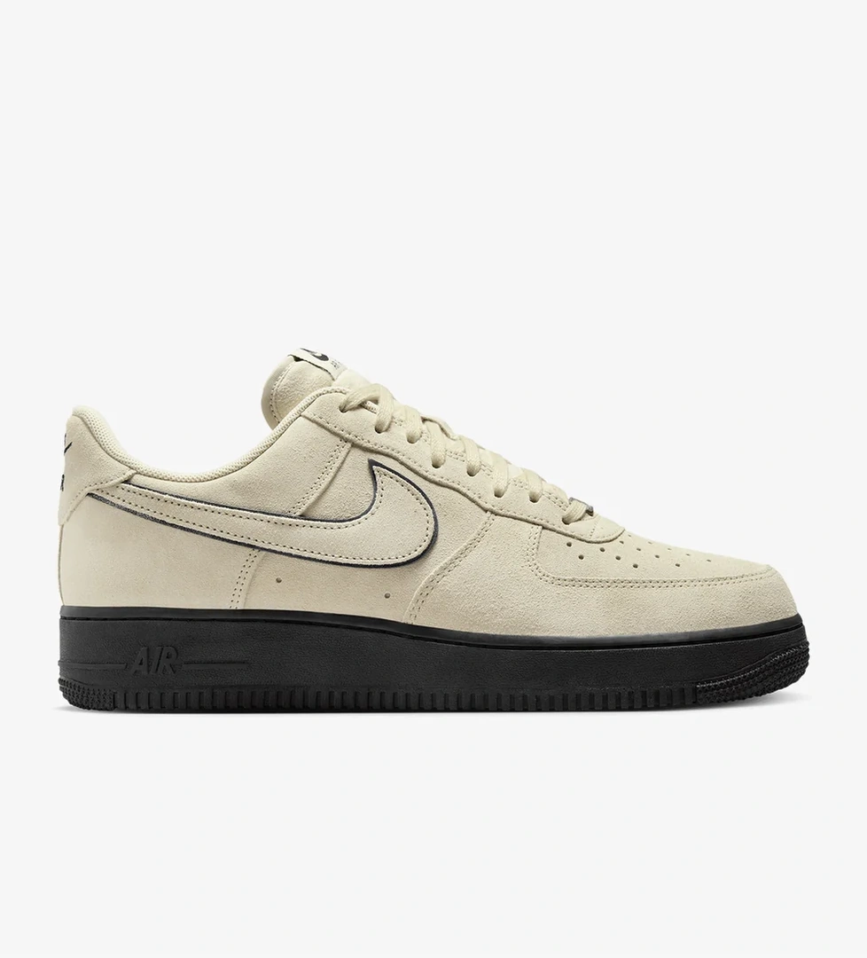 Nike Nike Bej Air Force 1 '07 LV8 Sportime'de! Bej - 1. görsel