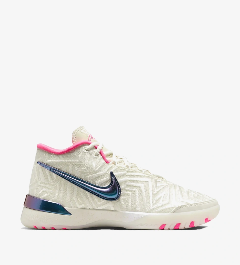 Nike LeBron NXXT Genisus QS