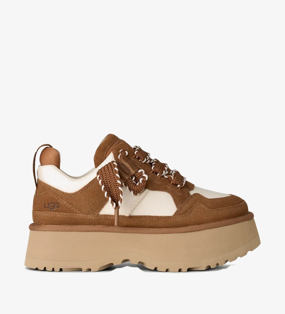 UGG Astromel
