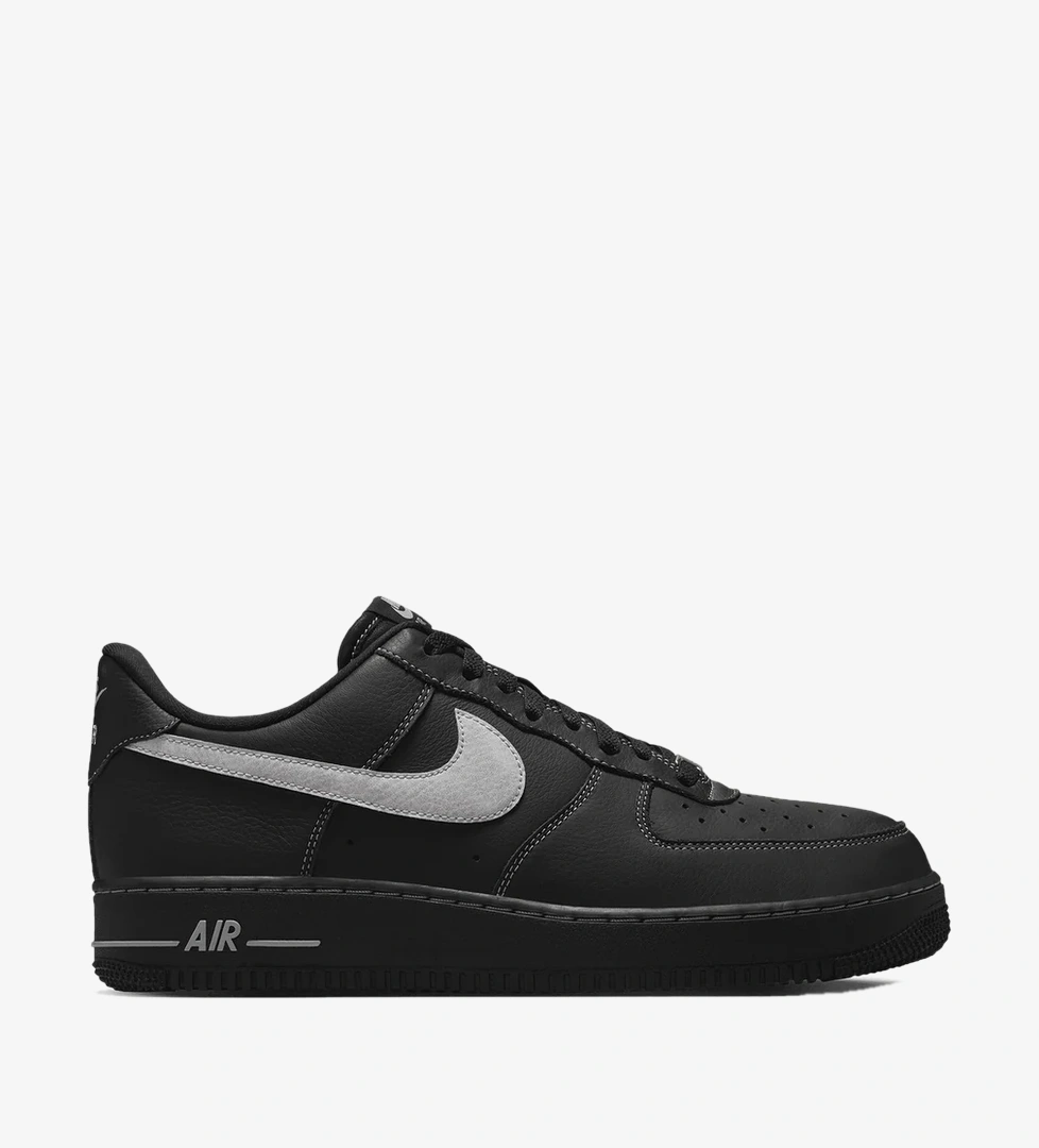 Nike Air Force 1 '07 LV8