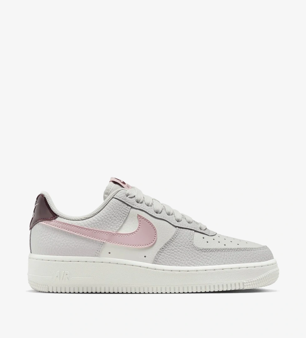 Nike Beyaz Nike Air Force 1 '07