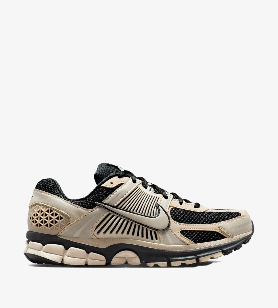 Nike Bej Nike Zoom Vomero