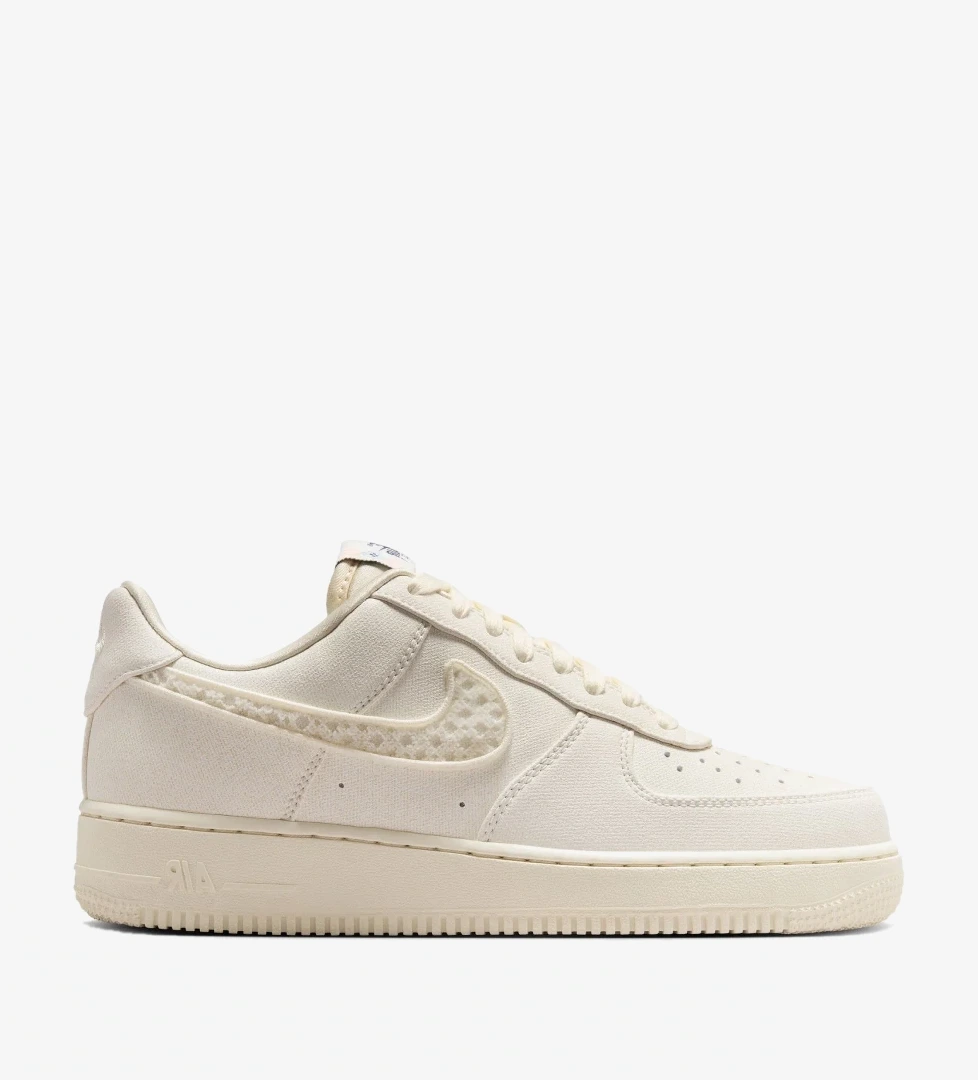 Siyah Nike Air Force 1 07 Lx