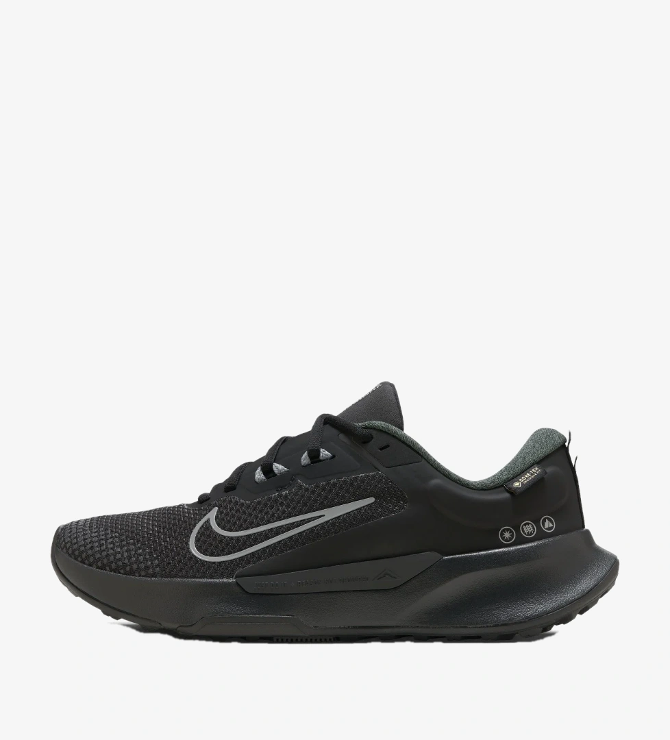Siyah Nike Juniper 2