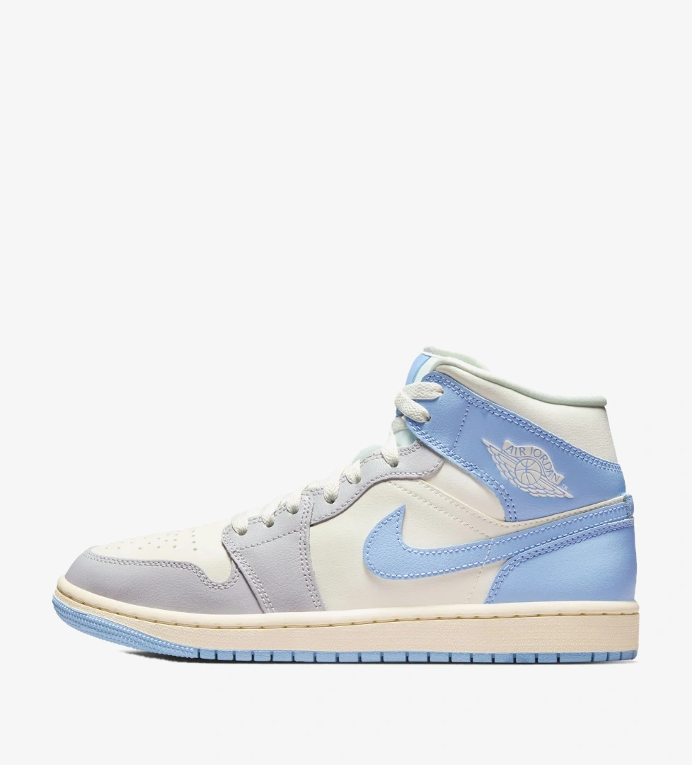 Mavi Jordan Air 1