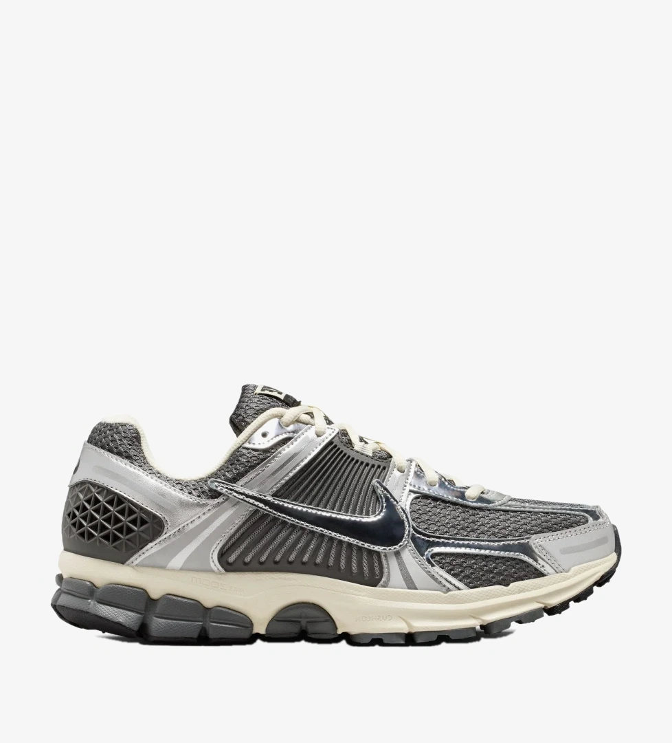 Vomero 5 Erkek Gri Sneaker Ayakkabı