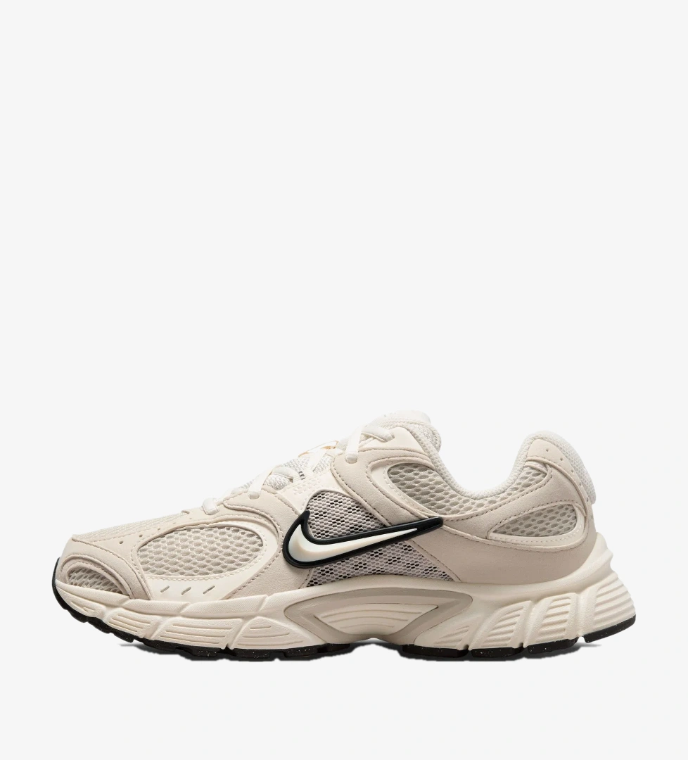 Nike Bej Nike V5 RNR