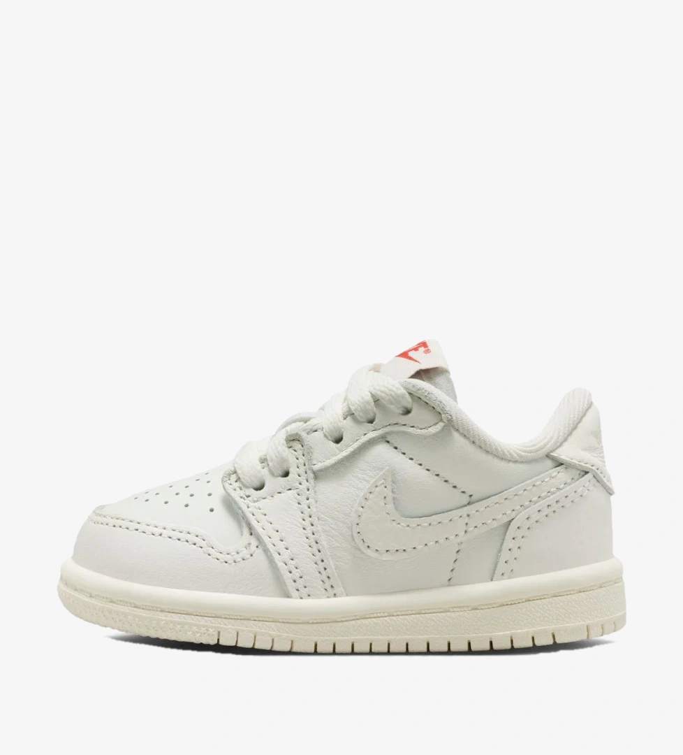 Jordan Beyaz Jordan 1 Retro