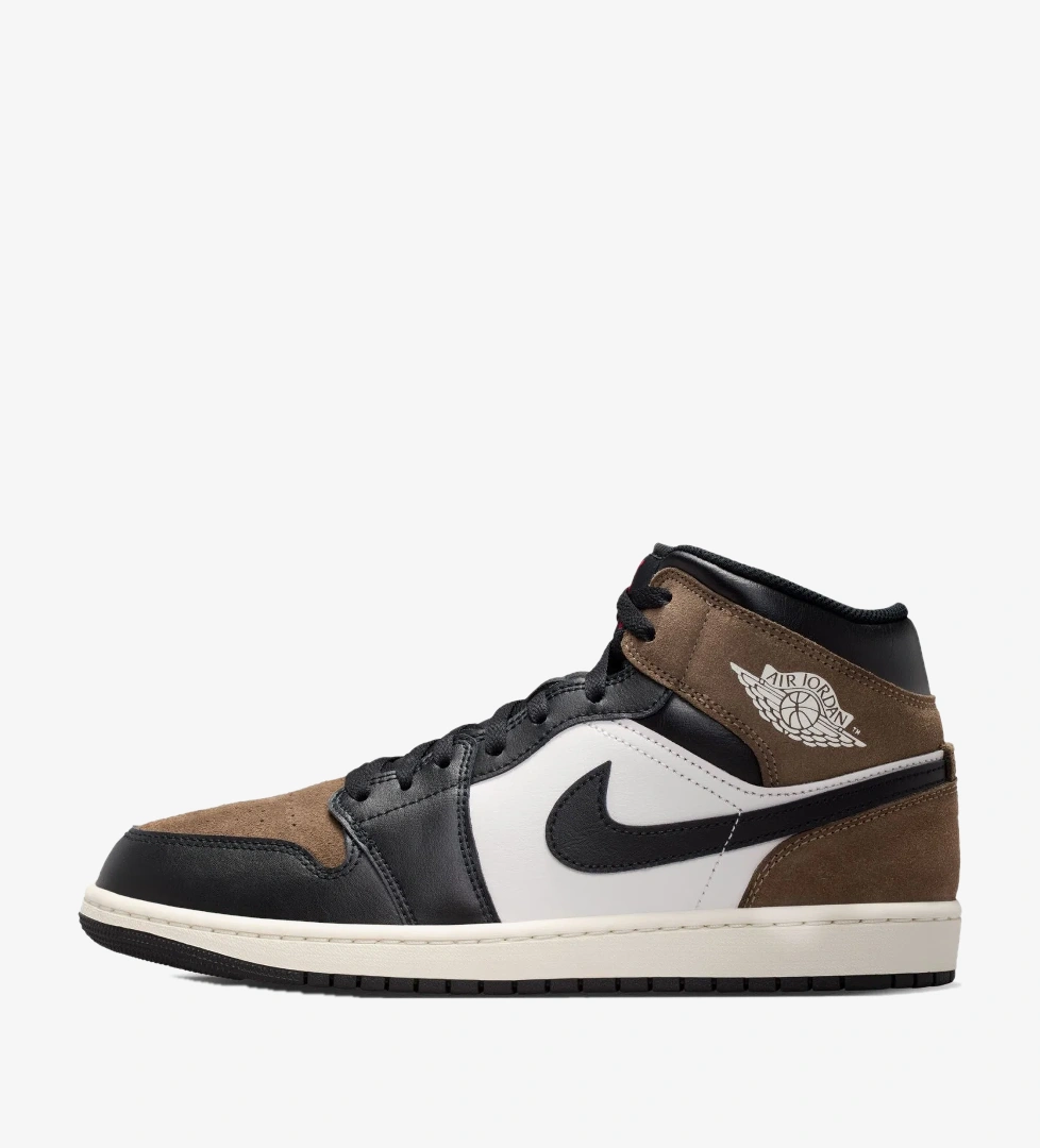 Air Jordan 1 Mid Erkek Basketbol Ayakkabısı