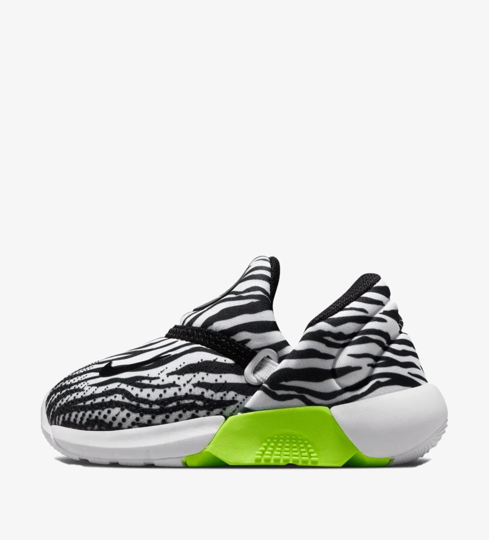 Nike Beyaz Nike Swoosh