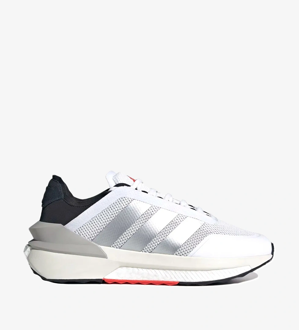 Avryn Boost Erkek Beyaz Koşu Ayakkabısı IE2645