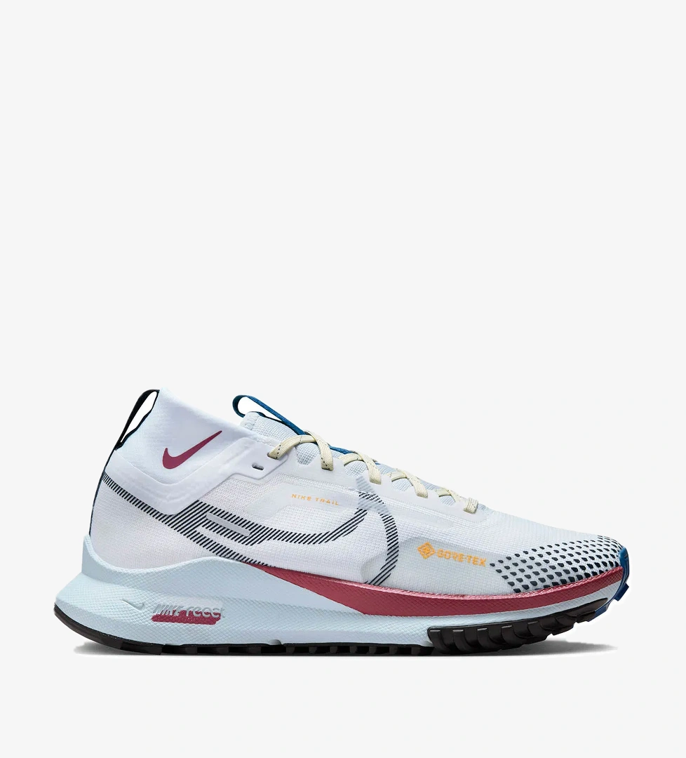 W React Pegasus Trail 4 Gore-tex Kadın Beyaz Koşu Ayakkabısı DJ7929-102 - Görsel 1