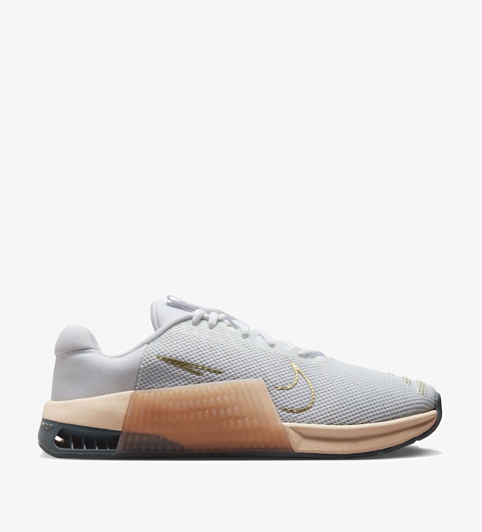 Metcon 9 Kadın Beyaz Antrenman Ayakkabısı DZ2537-104 - Görsel 1