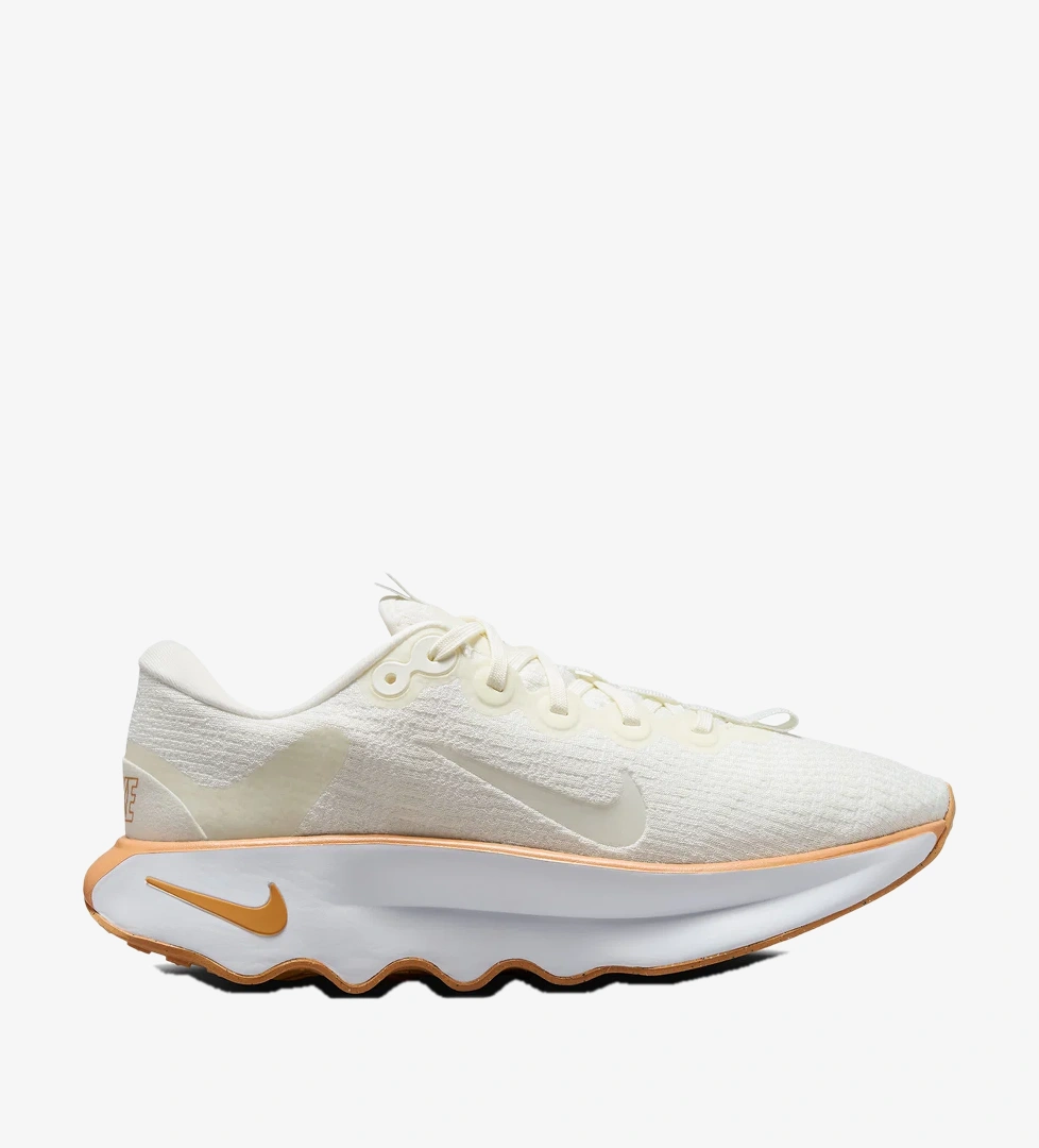 Nike Bej Nike Motiva